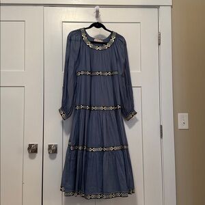 (BRAND NEW) M 
Tory Burch Balloon Dress